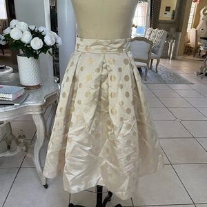 Eliza J gold polkadot skirt with pockets